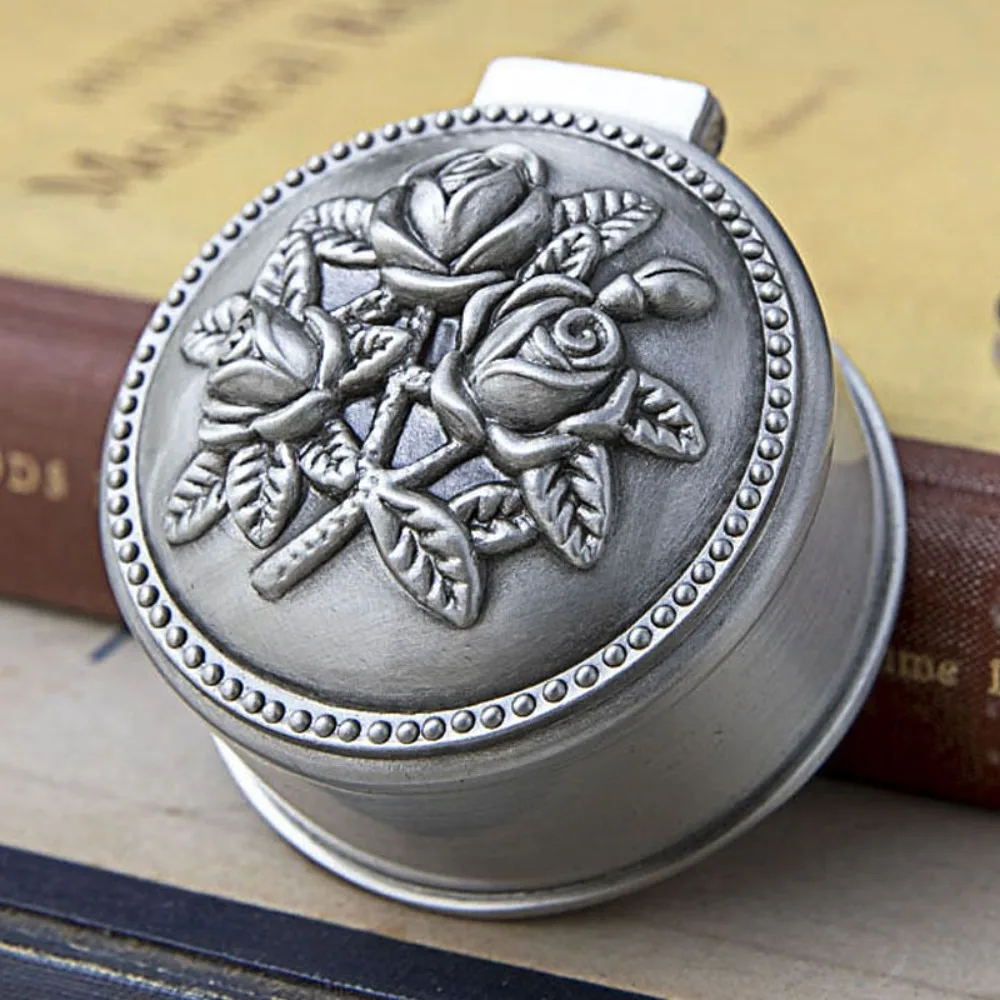 Vintage Flower Metal Jewelry Box Dustproof Home Decor Ring Bracelet Organizer Heart Shaped Small Size Ring Trinket Storage