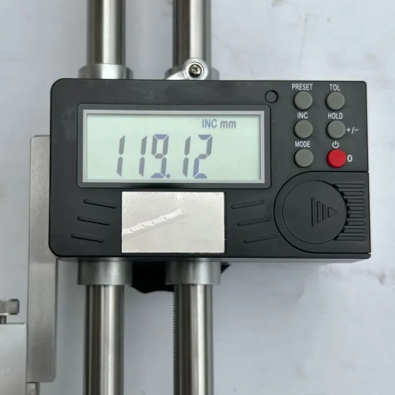0-500mm/600mm Double Column Digital Height Gauge, 0.01mm Resolution Hand Crank Base Height Ruler, Industrial Measuring Tool