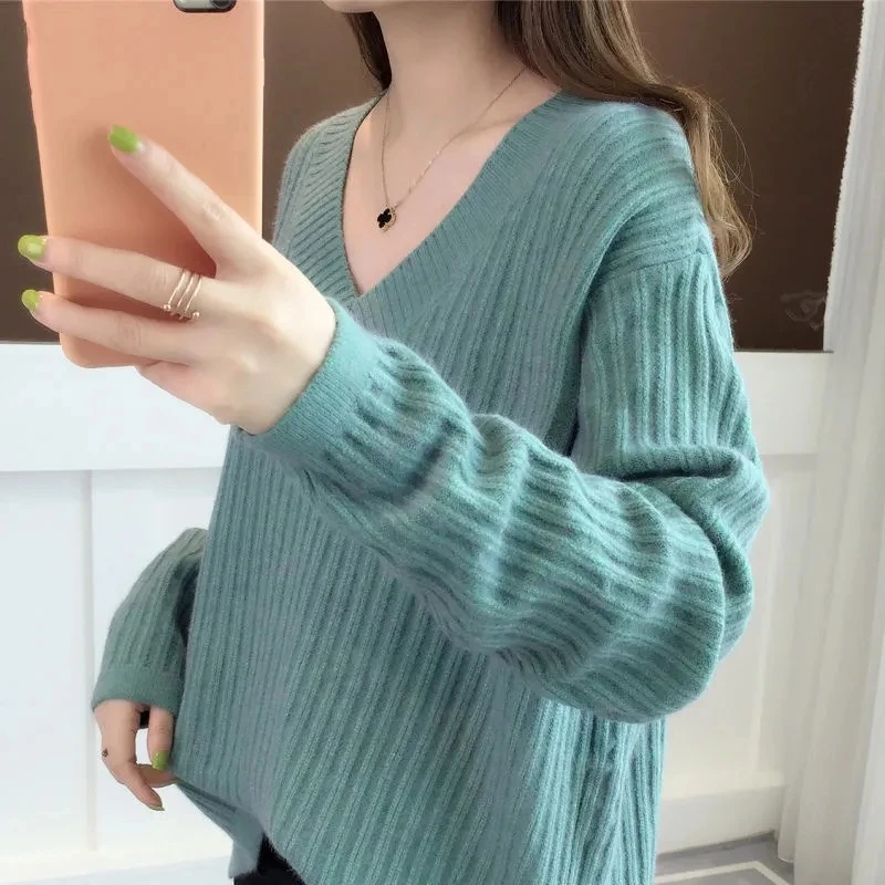 

Autumn Winter Women Pullover Knitted Bottom Sweater Top 2024 Female Solid Color V-neck Sweater Coat Korean Ladies Pullovers Knit