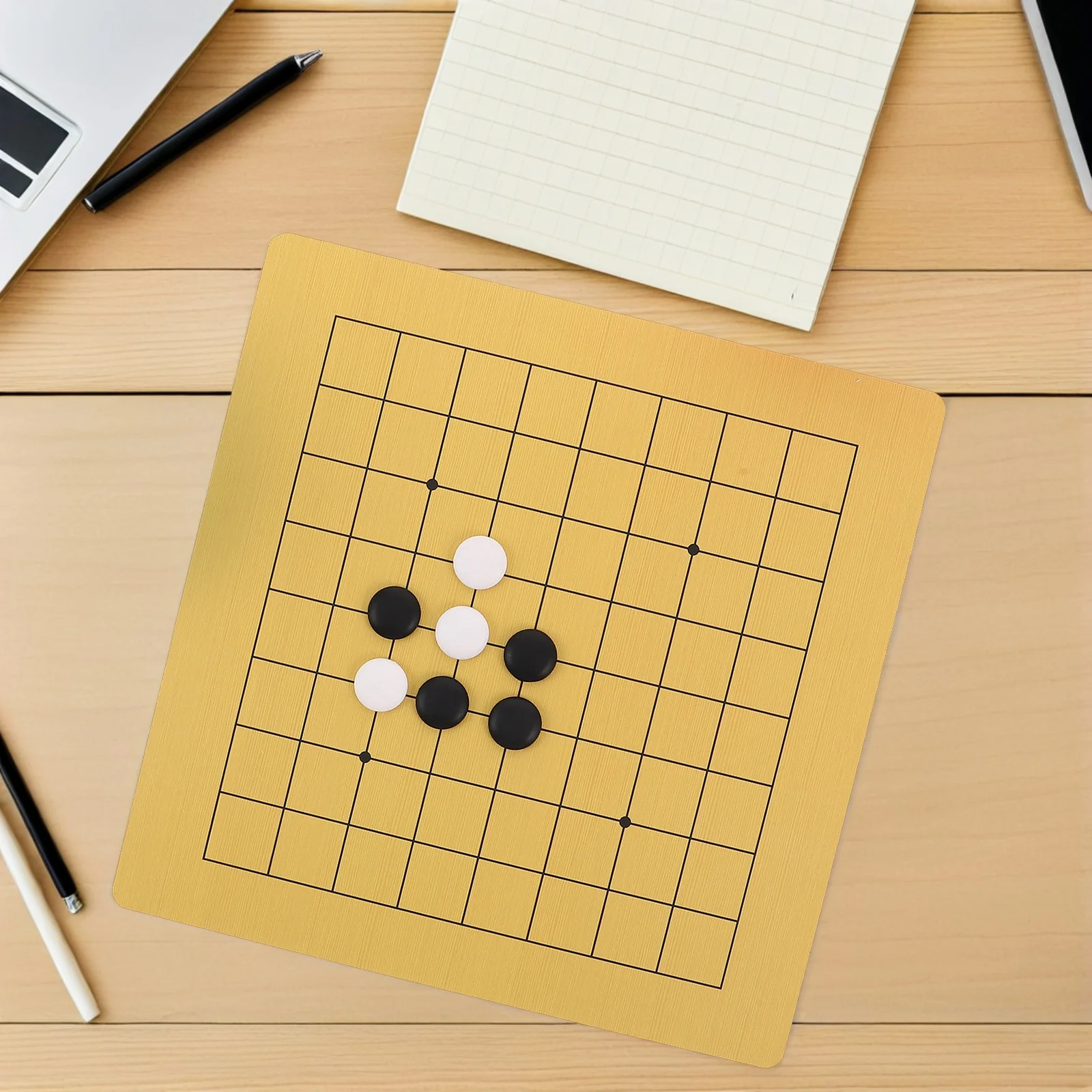 

2 set Miniature Go Set For Kids: Children'S Cartoon Chess Board With Plastic Stones Portable Travel-Friendly Weiqi