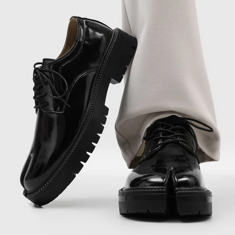 Men High Street Split Toe Derby Shoes Niche Avant-garde Style Mirror Thick Sole Anti Slip High-quality Fashion Commuting Shoes