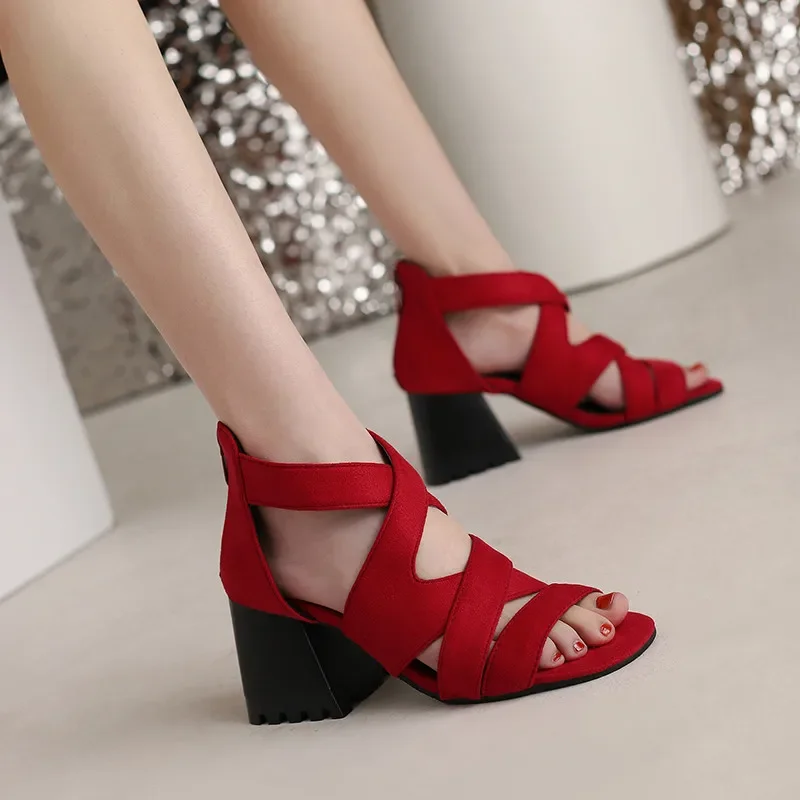 

Модные леопардовые женские сандалии на высоком блочном каблуке, красные, черные вечерние женские туфли-гладиаторы из змеиной кожи с открытым носком, летние туфли-гладиаторы на молнии с перекрестным ремешком