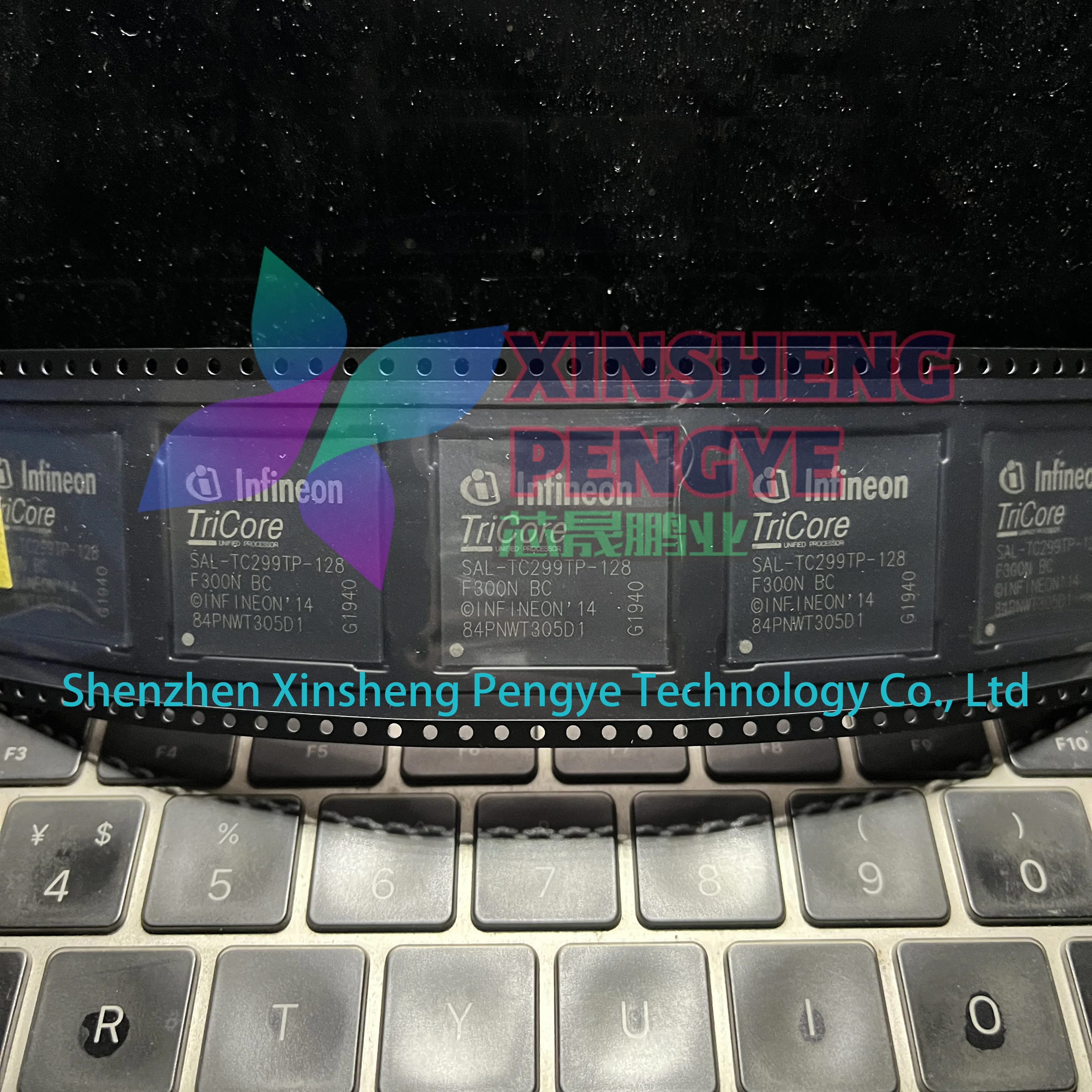 SAL-TC299TP-128F300N BC TC299TP128F300NBCLXUMA1 LFBGA-516 8MB Flash 3,3 V/5V AEC-Q100 automotriz 32-bit TriCore RISC MCU en stock