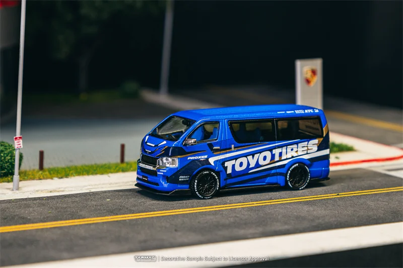 Tarmac Works 1:64 GT3 R Nürburgring / Hiace / 488 / GT3 Nürburgring NO.2 / RS200 Die-Cast Car Model Collection Miniature