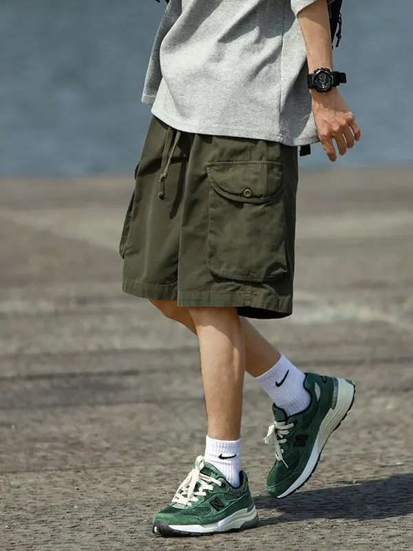 

Молодежные летние рабочие шорты мужские, тонкие, прямые, универсальные, для студентов, модные, трендовые, с завязками, длиной до колена