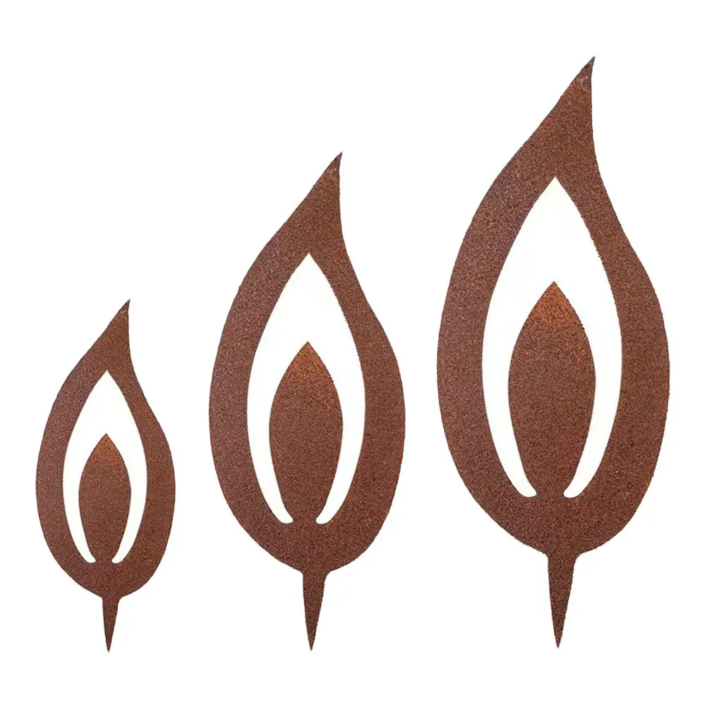 

3pcs Outdoor Flame Stake Iron Vintage Garden Decor For Patio Pathway Lawn Christmas Metal Flame Yard Stake 3D Garden Art