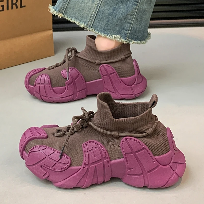 

Women Casual Sneakers Running Tennis Sports Shoes Lace Up Breathable Trainers Flat Soft Shoes Platform Outdoor Sneakers Footwear