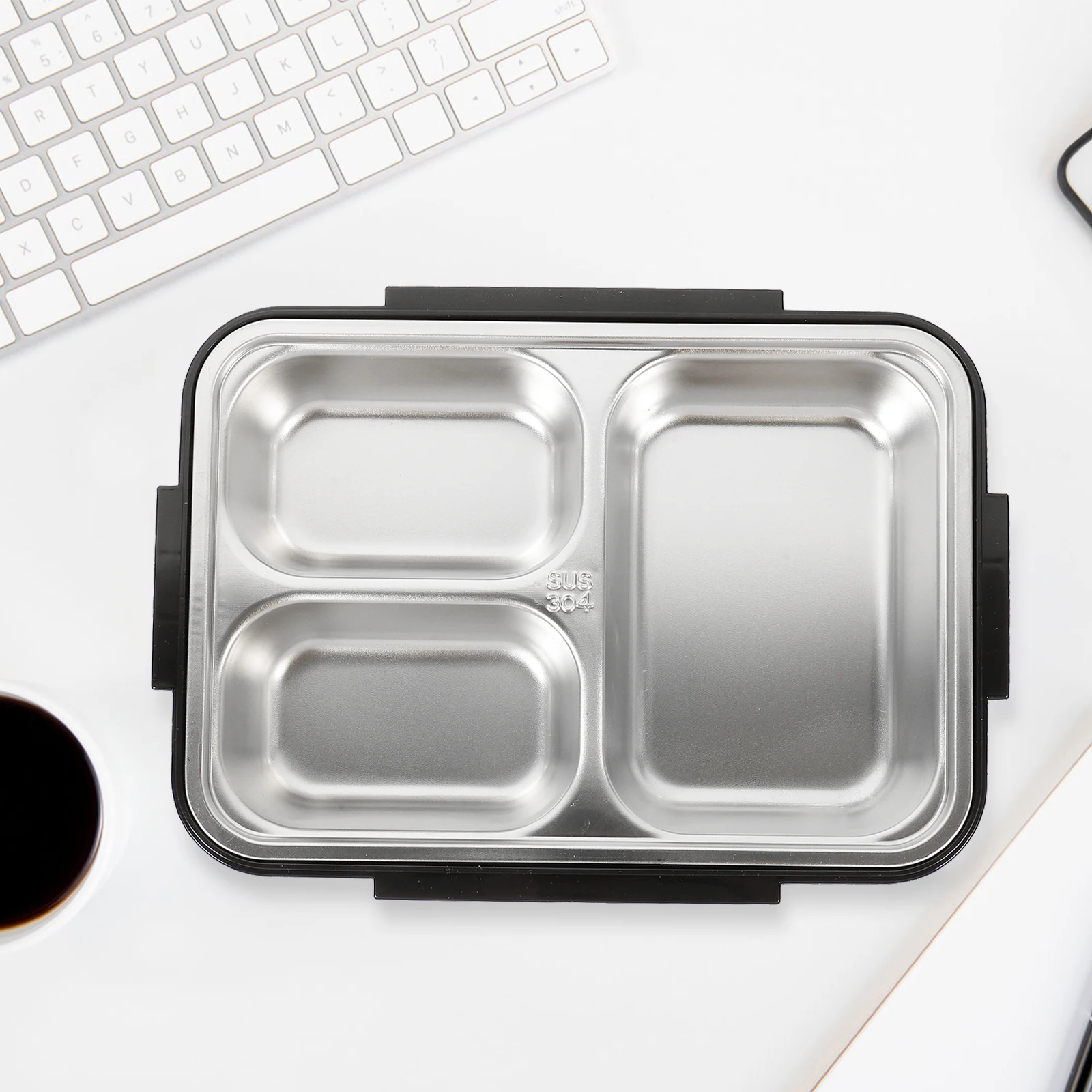 

Sealed Stainless Steel Bento Lunch Box Leak Proof Containers Three Grid Easy Carry Portable Food Storage Compartment Kitchen