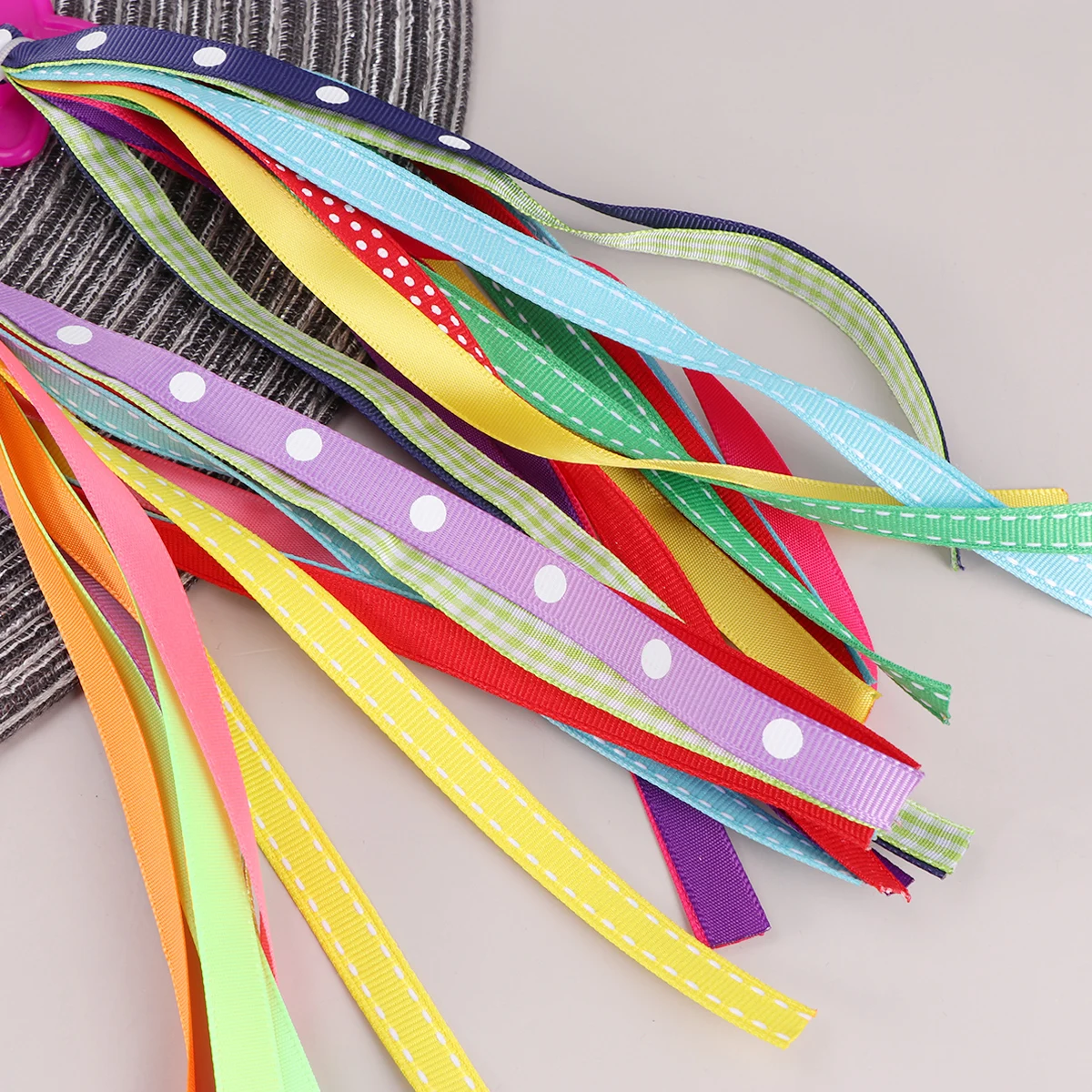 

Straight Driving Ribbon Bike Handlebar Streamers Colorful Decoration for Kids Bicycle Tricycle Scooter Gift Riding