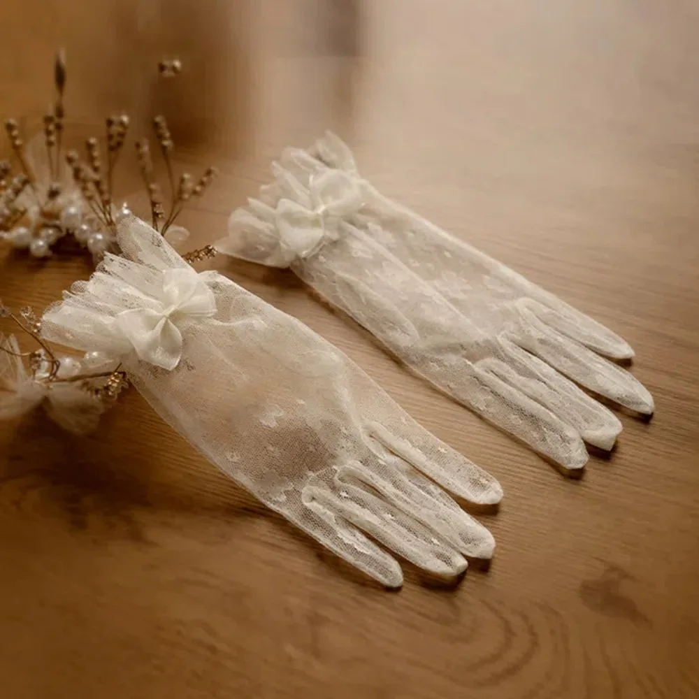 Holy Breathable Bridal Gloves Bow Pearl Mesh Lace Gloves Satin Gauze Wedding Mittens Festival image 4
