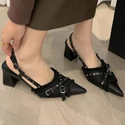 Nieuw In Sexy Mode T-Strap Dames Hakken Schoenen Dames Slides Puntige Neus Muiltjes Klinknagel Vrouwen Dunne Hoge Hakken Schoenen Schoenen