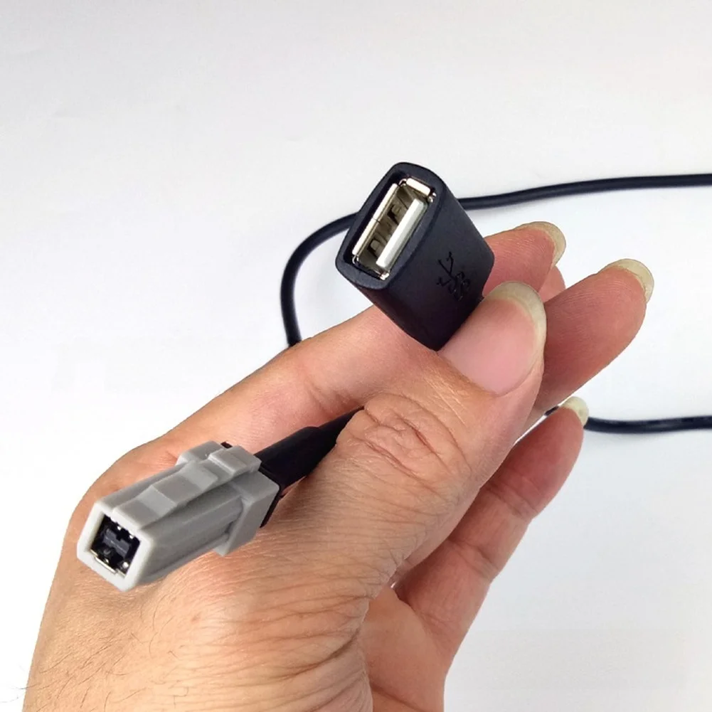 4-Pin USB Cable Black Car USB Adapter 4-pin Connector ABS Material Plug-and-play Quick Installation Wear-resistant