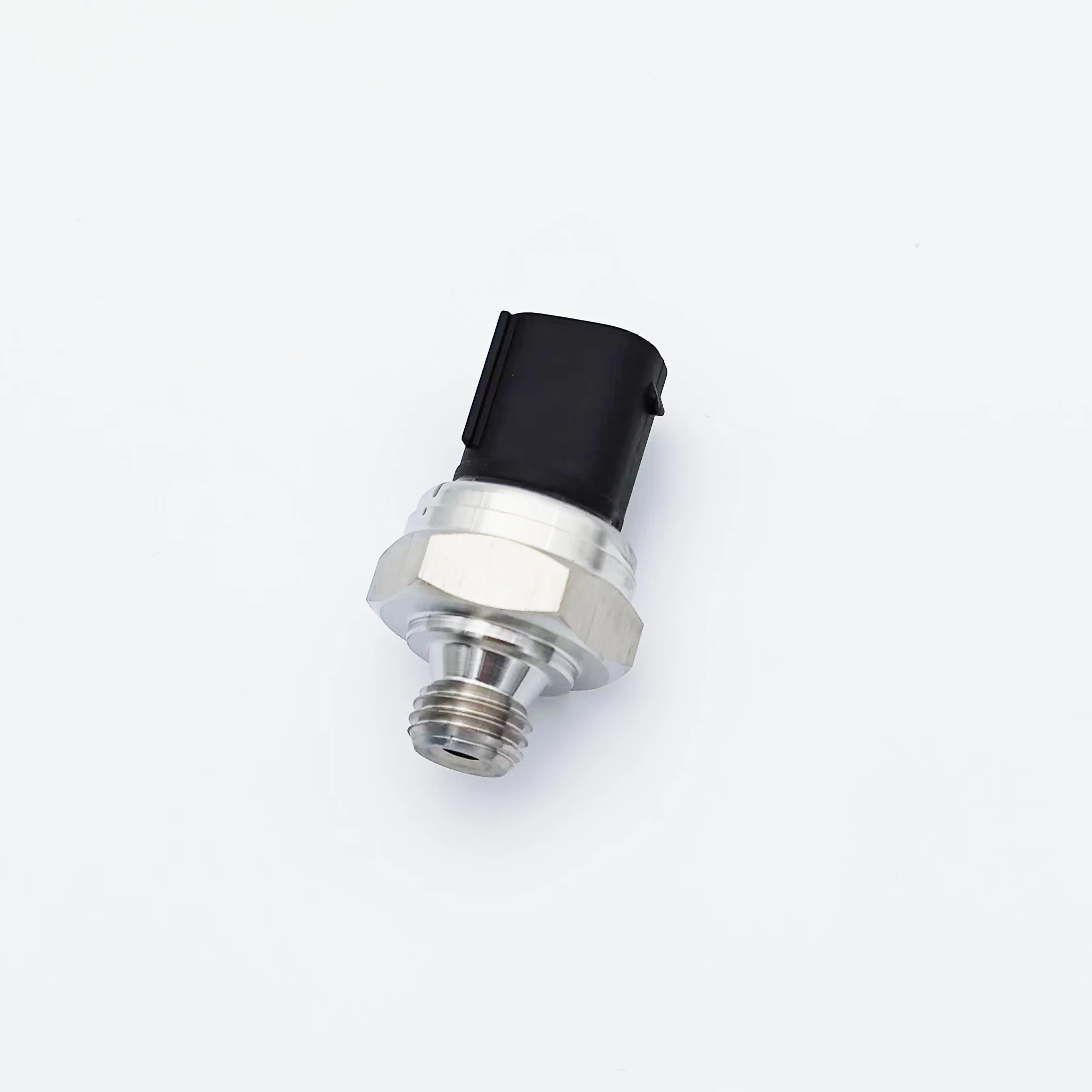 

High quality oil pressure common rail sensor common rail pressure sensor A0071534328 51cp23-01