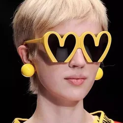 Vintage Sunglasses Women Men Heart Core Sun Glasses Female Retro Round Sunglasses for Male Eyewear Eye Glasses Sunglasses