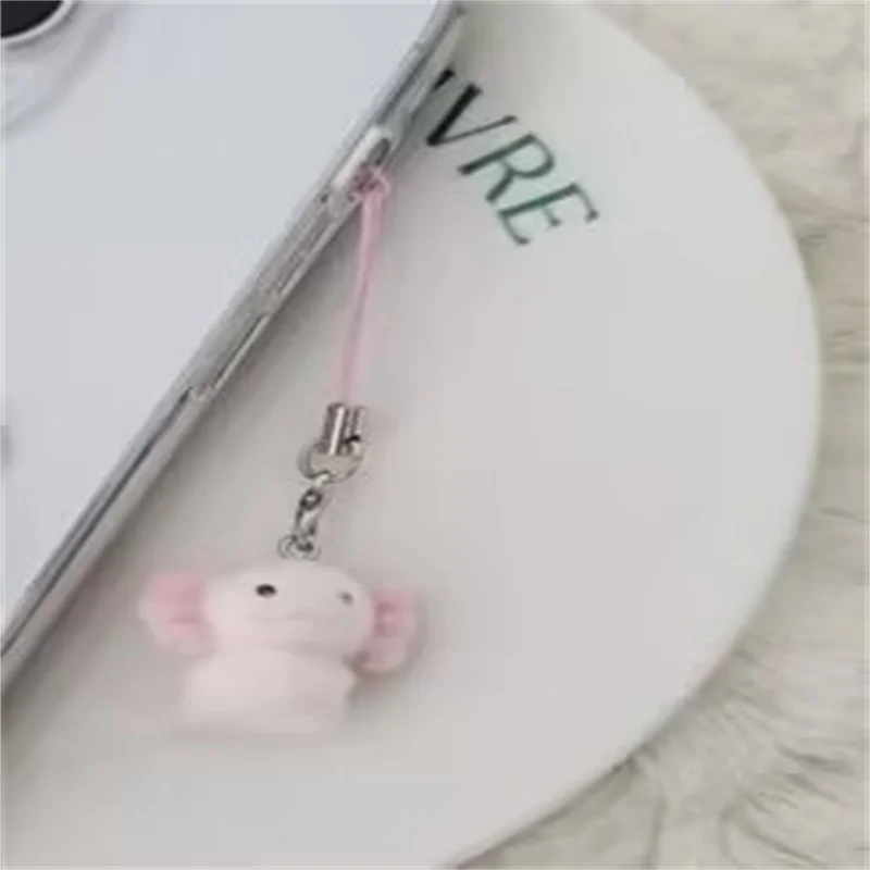 Śliczny 3D flokowany brelok aksolotl flokowany różowy aksolotl para telefon komórkowy wisiorek brelok samochodowy słuchawki plecak Charms dekoracja torby