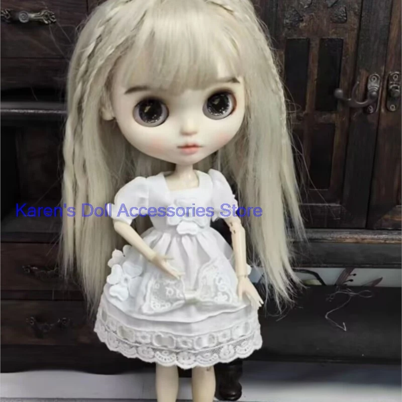 

1pcs Lace ruffled skirt white floral decorations for Landazz Landoudou/Blythe/ob22/ob24 Doll