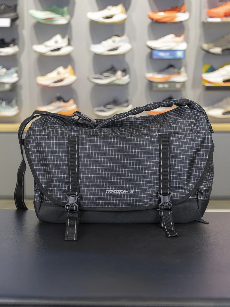 cf-trace-unisex-single-shoulder-bag-2024-autumn-new-reflective-casual-versatile-crossbody-bag-abdu391-outdoor-sports-bag