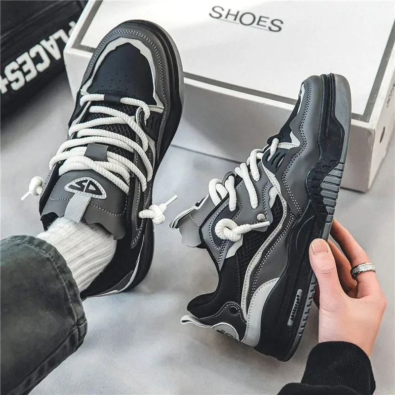 Men\'s Designer Shoes Brand Chunky Sneakers Two-tone Lace Up Casual Shoes for Men Fashion Student Vulcanized Zapatillas Hombre