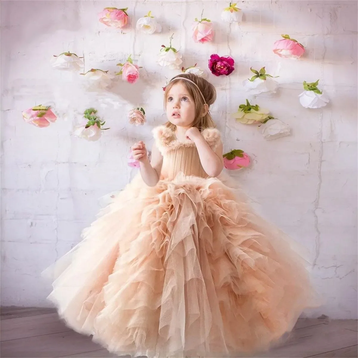 Luxury Flower Girls Dresses for Wedding Ruffled Tulle Sleeveless Princess Birthday Party Toddler First Communion Gift Customized