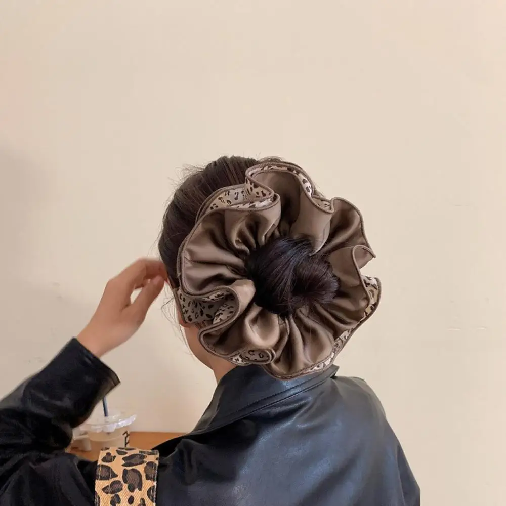 

Атласная резинка для волос с леопардовым принтом и рюшами, двусторонняя резинка для волос с тонкой талией, аксессуары для волос, очень большая мягкая винтажная веревка для волос