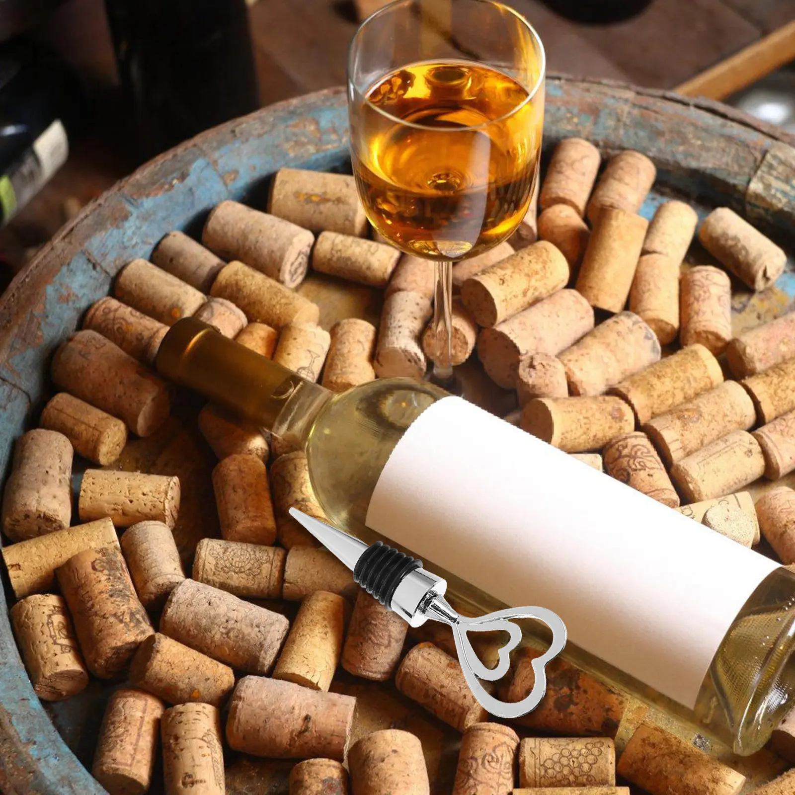 5Pcs Silver Heart Wine Stopper Zinc Alloy Wine Bottle Saver Reusable Decorative Cork Caps for Beverage Freshness Parties