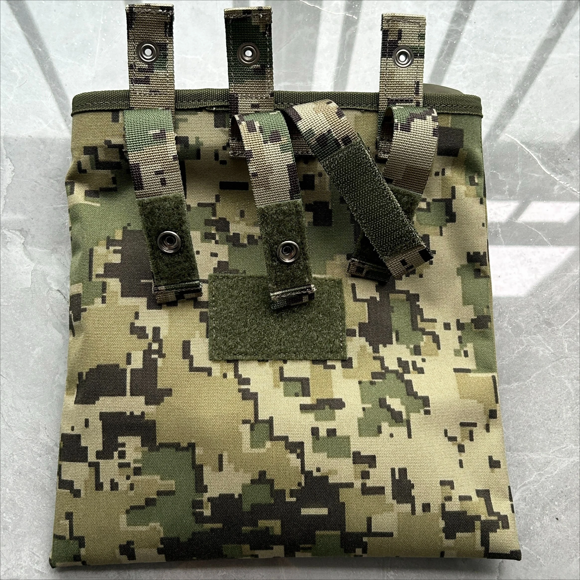 

Tactical US4CES Mexican Camouflage Recycling Bag Miscellaneous Bag Foldable Storage Pouch M90 Splatter Camo Optional