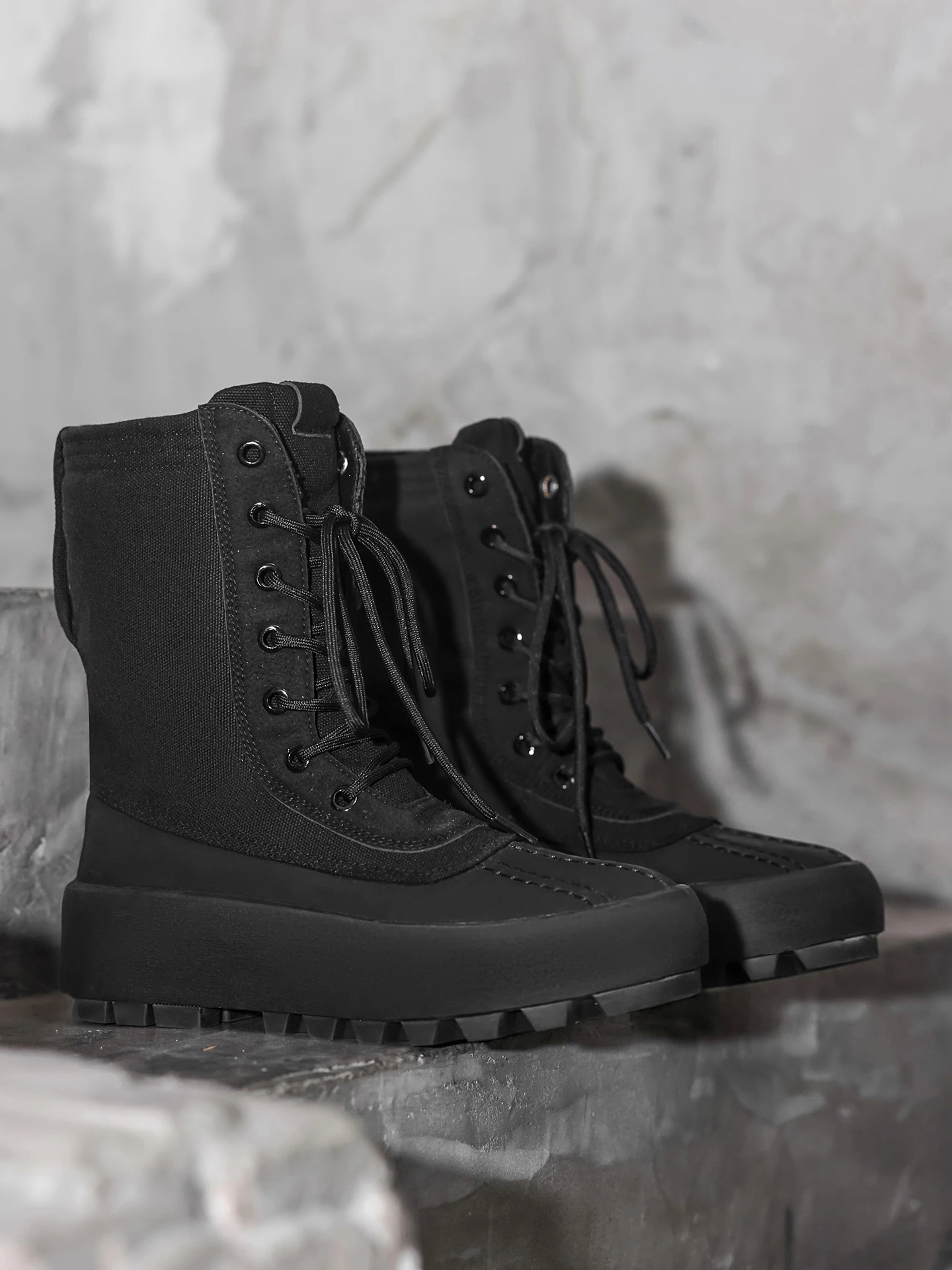 

2025 New Men's Shoes Desert Hiking Shoes Tactical Boots Casual High-Top Boots for Men