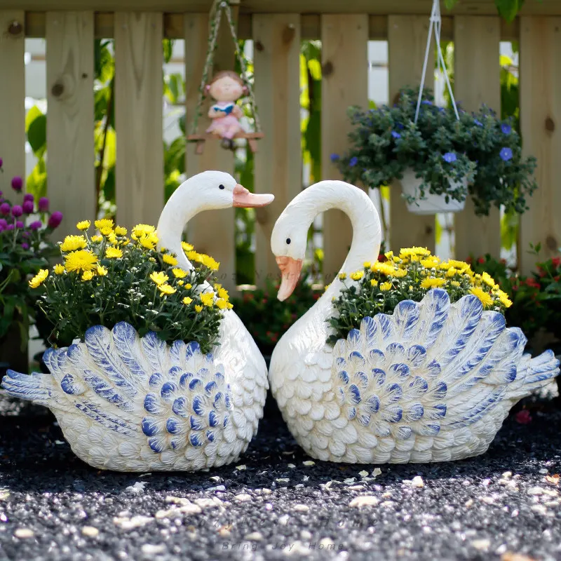 Simulation animal ornament villa courtyard swan flower pot large landscape decoration