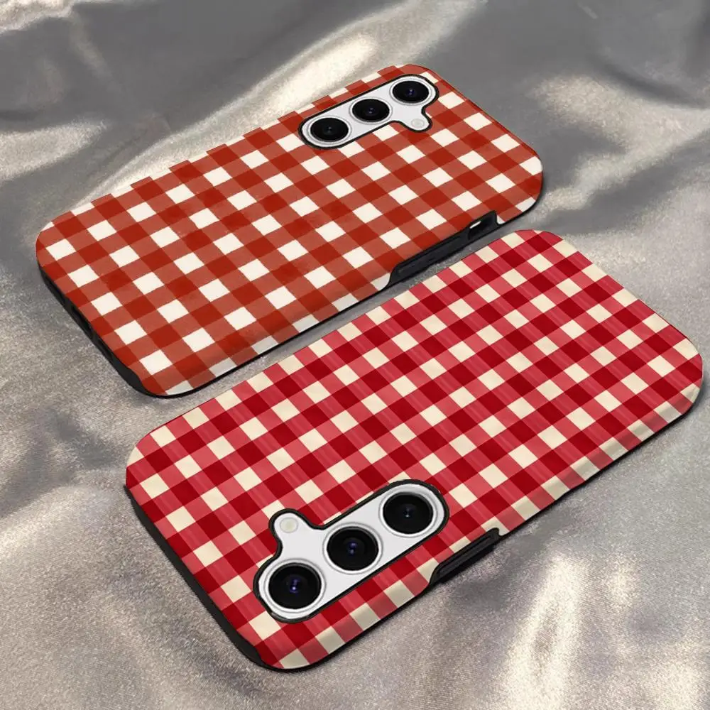 Retro Red Gingham Phone Case For Samsung S25 S24 S23 S22 S21 Plus Ultra A56 A36 A26 A16 Glossy HD Hard PC Cover