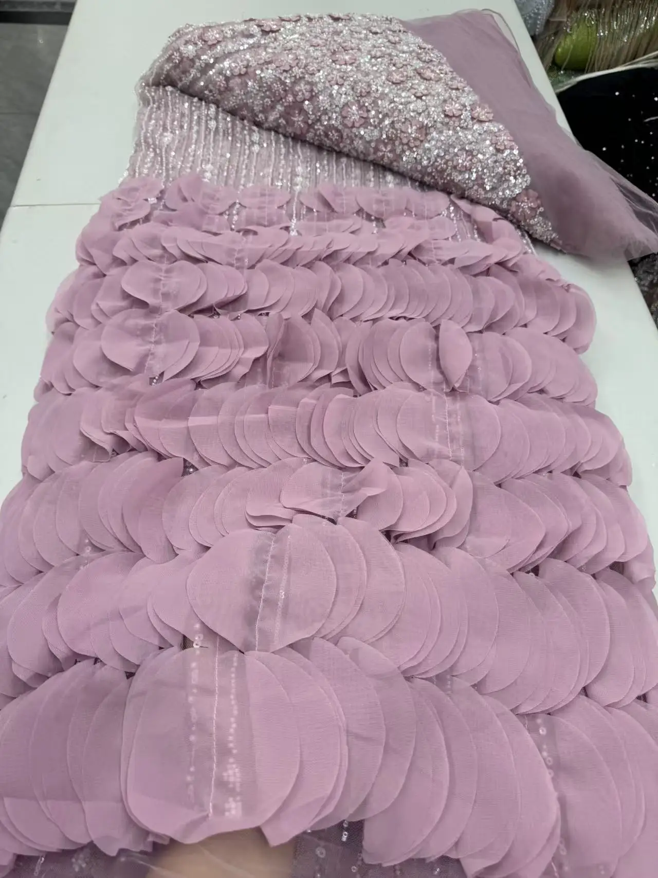 Elegant 3D Floral African Beaded Lace Fabric French Nigerian Sequins Mesh Tulle Lace Fabric For Wedding Dress Sewng 5Yards