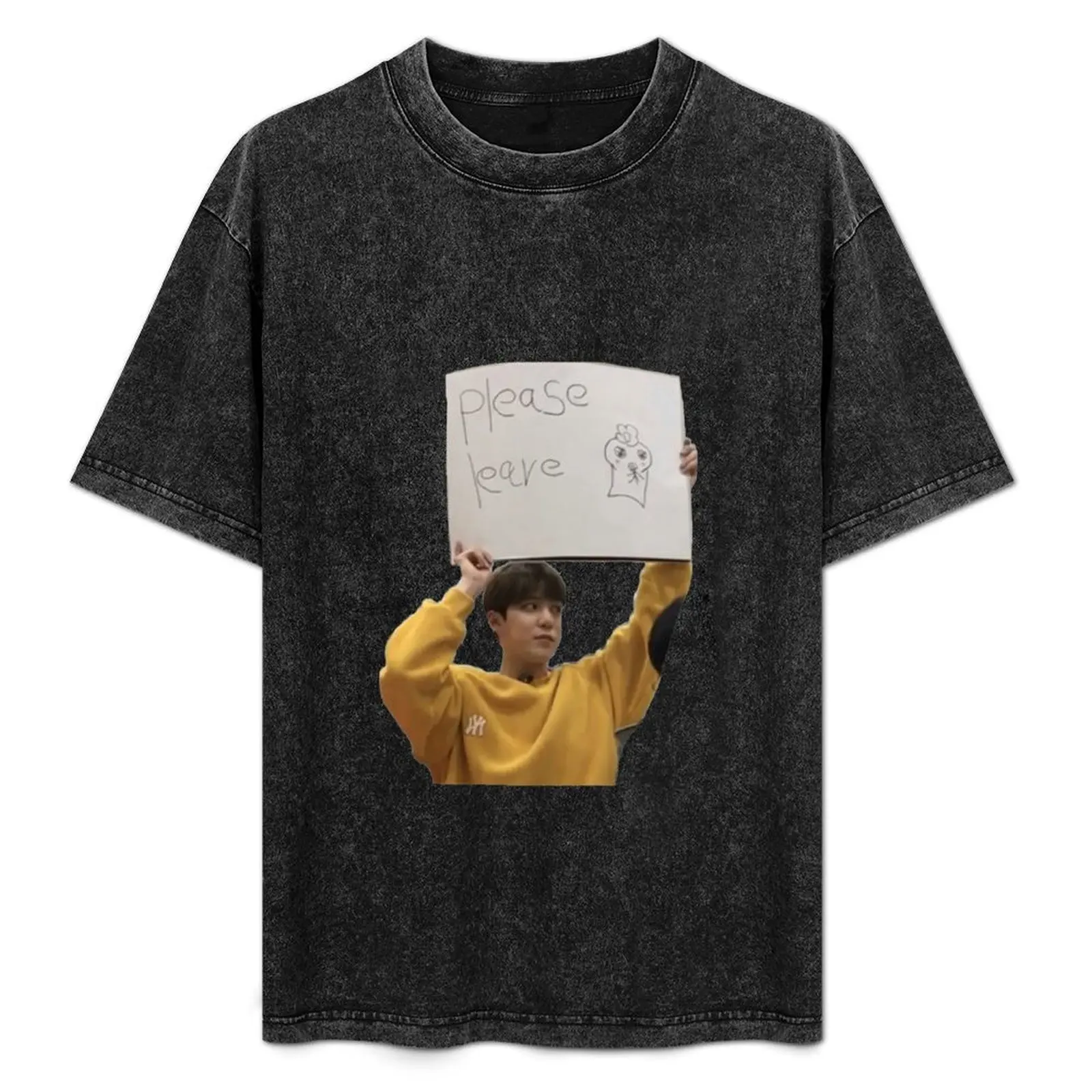 

Cute Ateez Yunho Brown Hair Please Leave T-Shirt Basic Breathable Solid Color T-Shirt