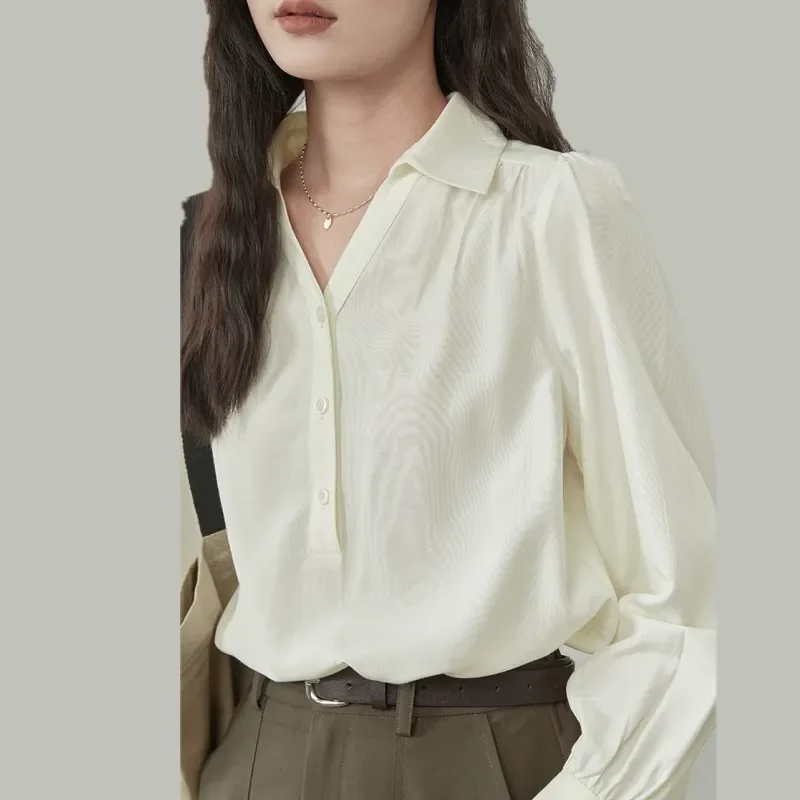 

Solid Color Shirt Women's Spring and Summer Casual Shirt Design Loose Pullover V-neck Long-sleeved Top