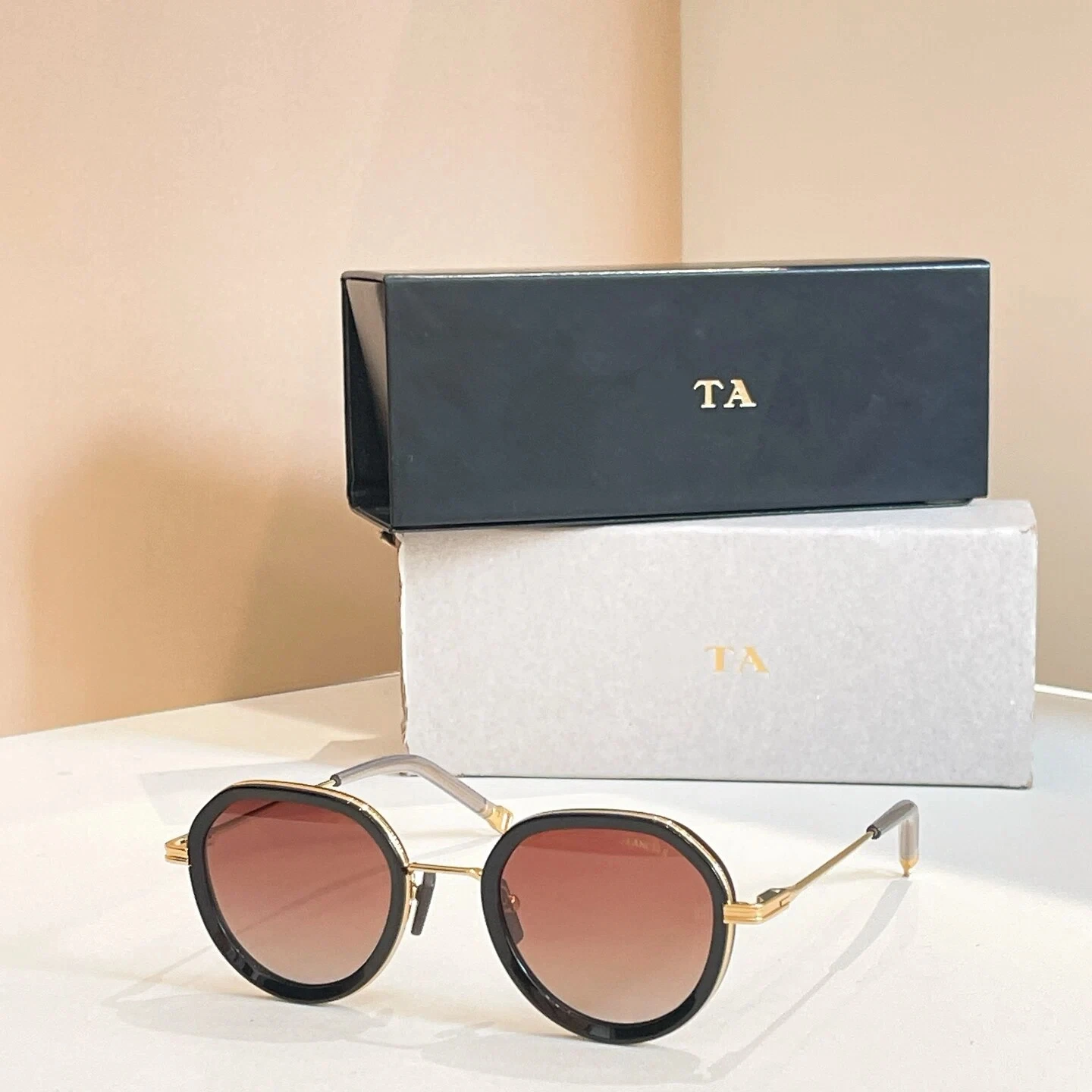 

Authentic For DIYTA DT LANCIER DLS432–A Premium UV400 Men Women Sun Glasses Classic Vintage Trendy Male Couple Eyewear With Box