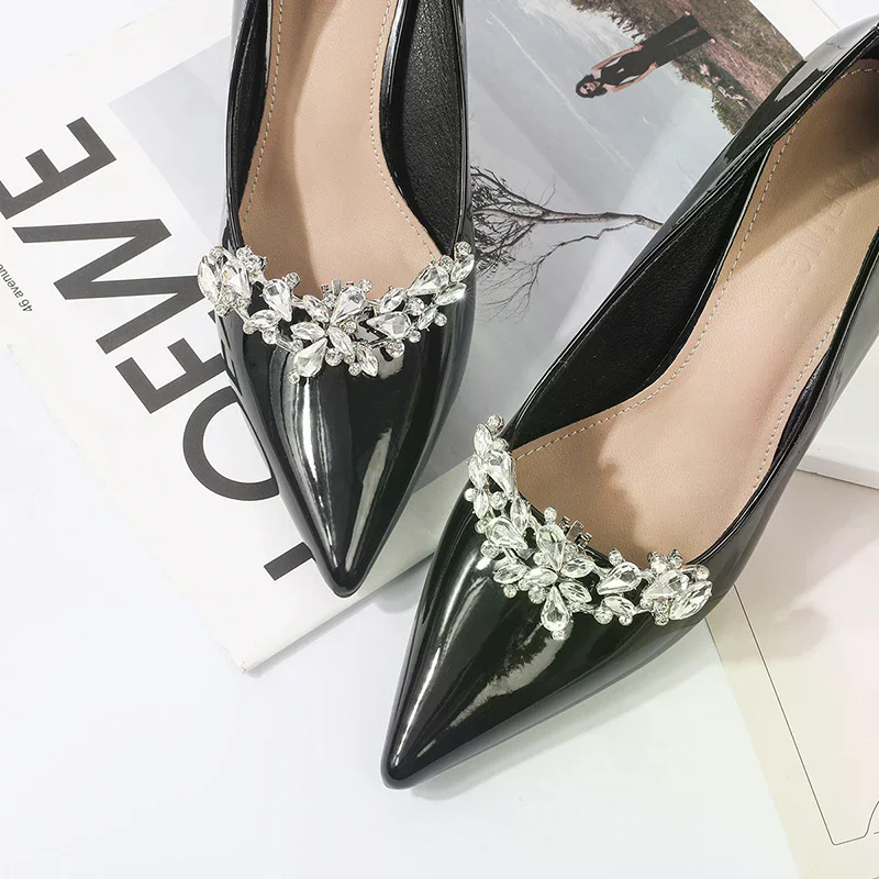 1Pcs Women Shoe Floral Buckle DIY Rhinestone Shoe Clip Detachable Wedding Shoes High Heel Shoe Accessories Shiny Shoes Ornaments