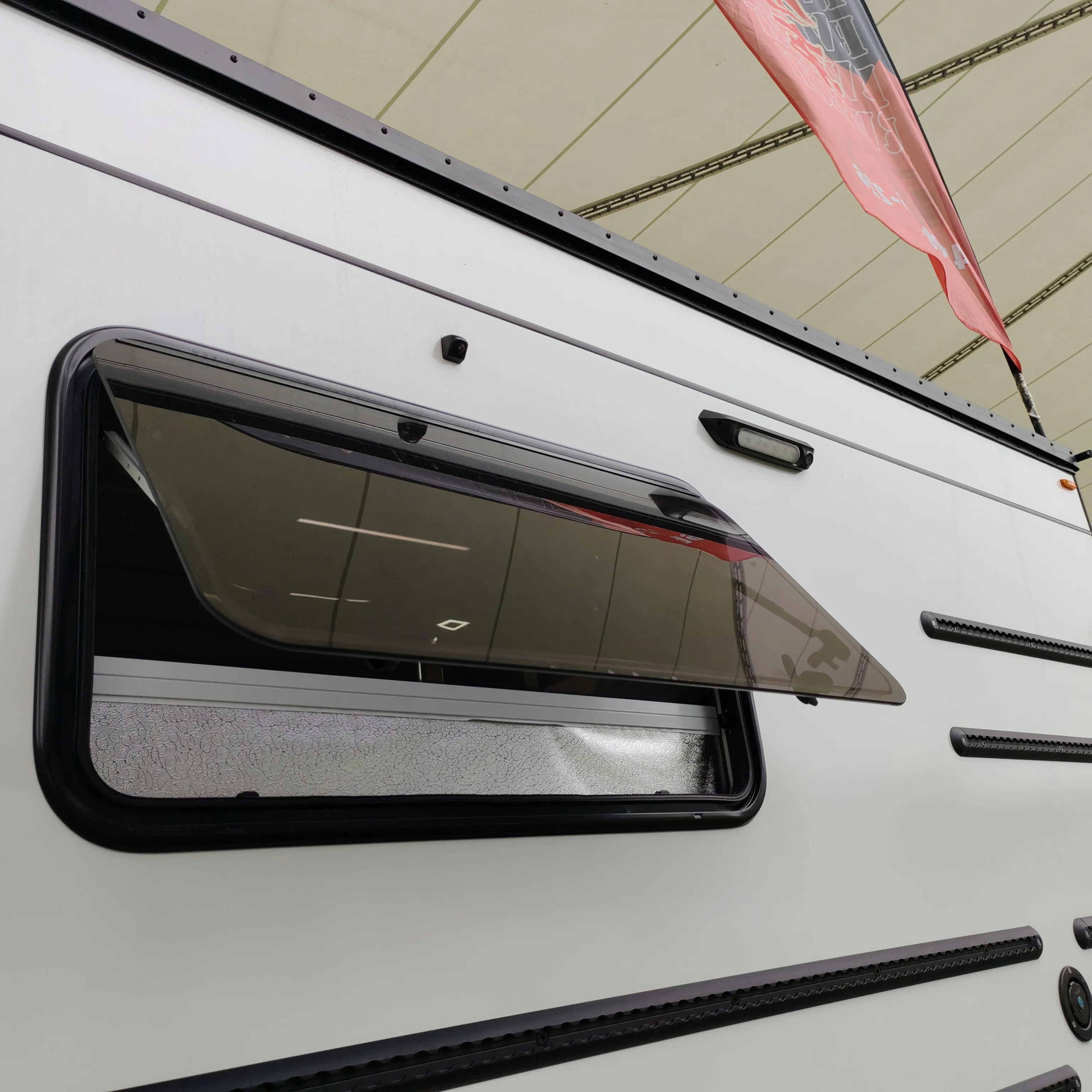 RV Caravan Windows Supply Premium Quality 1000x400mm Aluminum Alloy Dual-layer Acrylic Camping Trailer Window With Fly Screen