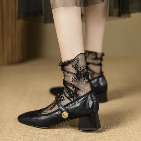 

2024 Spring Sheepskin Mary Jane Women's Shoes Fashion French Style Square Head Thick Heels Women's Lace Buckle Commuter Shoes