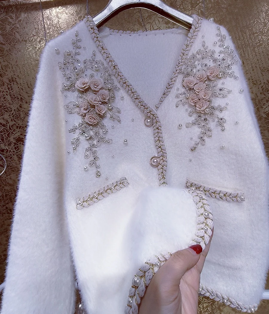 Luxury Flower Beaded Diamonds Faux Fur Knitwear Cardigan For Women V-neck Loose Small Fragrant Sweater Outwear Jacket