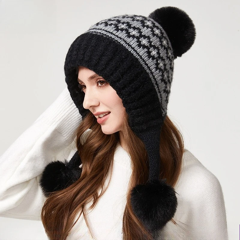 Autumn and Winter Warm Wool Hat, Cute Three-hair Ball Riding Ear Protection, Small Face, Thickened Cold-proof Pullover Hat