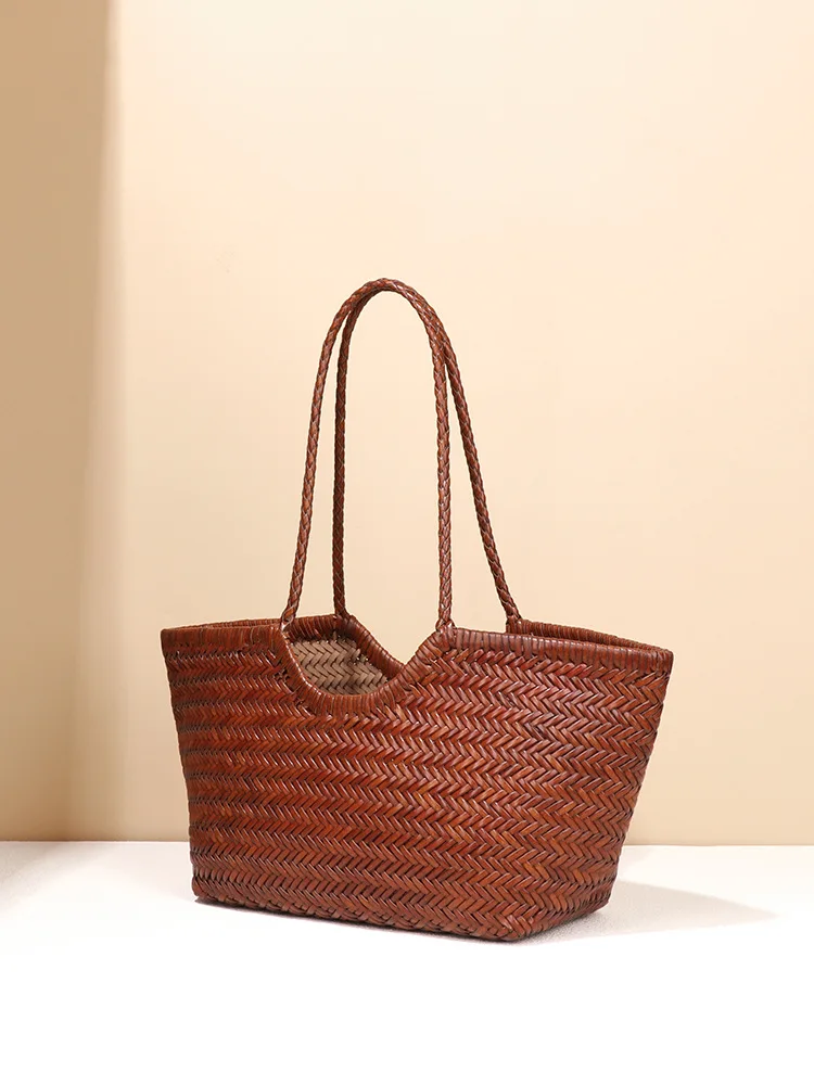 

Women's French Retro Handbag Genuine Leather Woven Basket Tote Bag for Spring Summer Beach Vacation Shoulder Bag