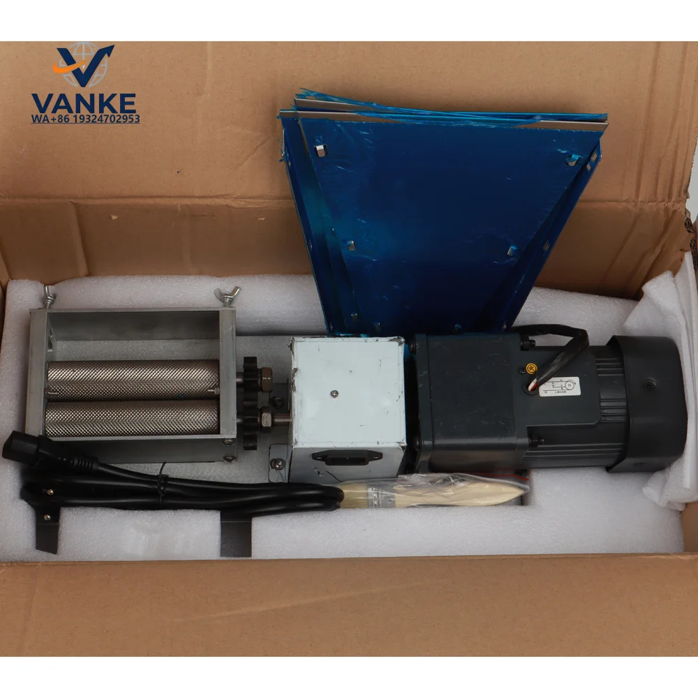 Remove the Cocoa Beans Shell Small Cost Cocoa Beans Peeling Machine Hulling Machine Malt Crusher Grain Grinder