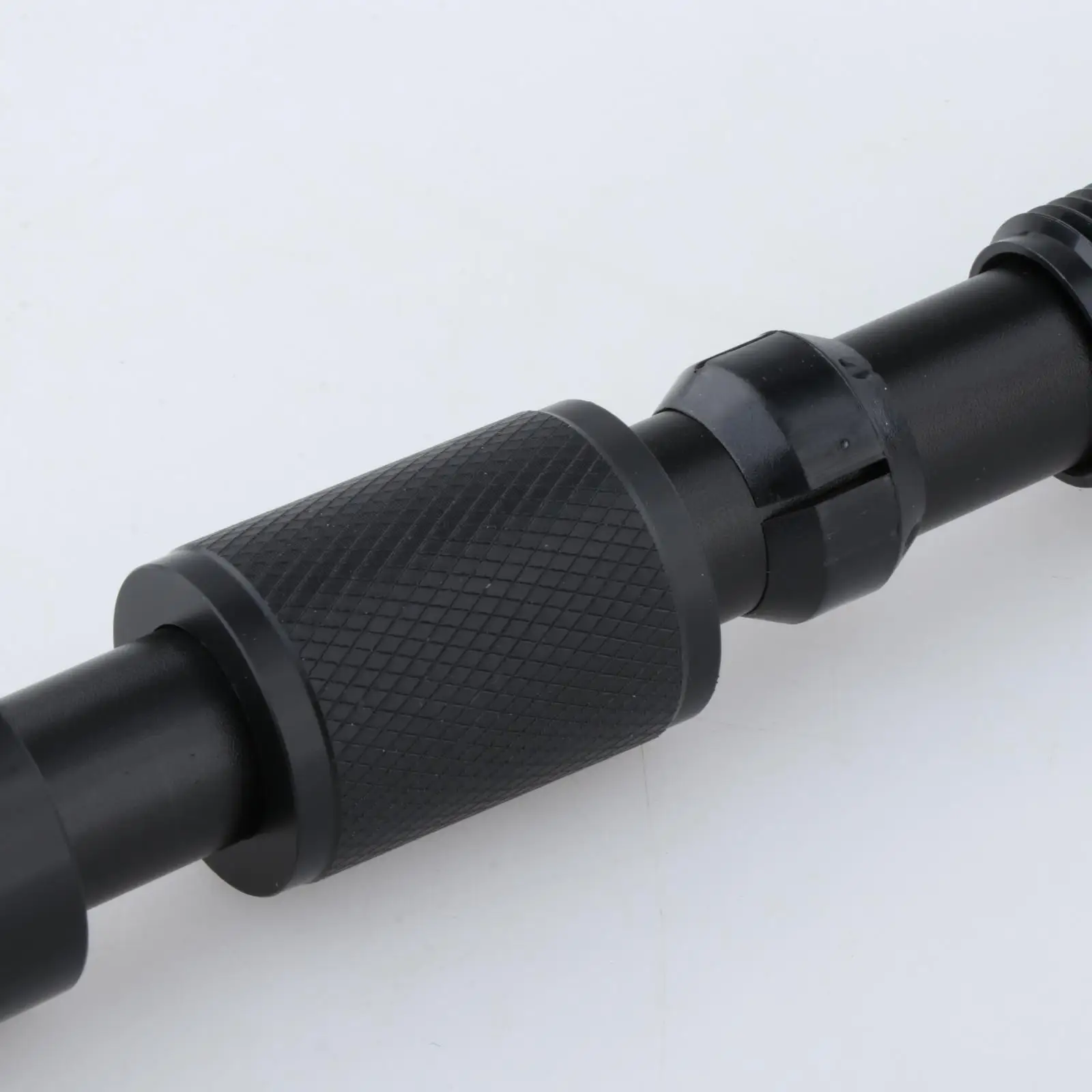 

Удлинитель для бильярдного кия из алюминия: прочный аксессуар для профессиональных бильярдных и снукерных наборов