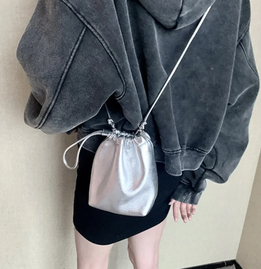 

2024 New Dstring Buet Bag Women's Phone Bag Casual Versatile Single oulder Crossbody Small Bag Leisure Faion
