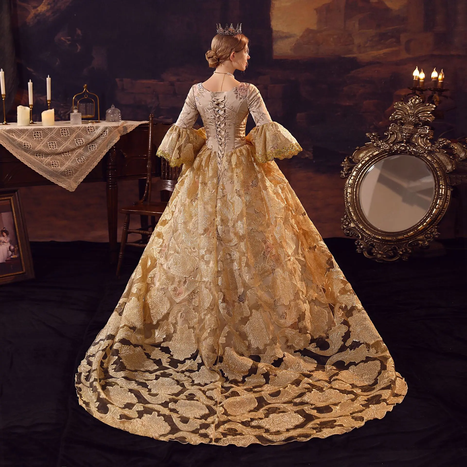 황금 자카드 트레일링 유럽 법원 의상 러시아 티 파티 사진 역할 놀이 탁상 게임 드라마 드레스 Ballkleid Luxuskleid