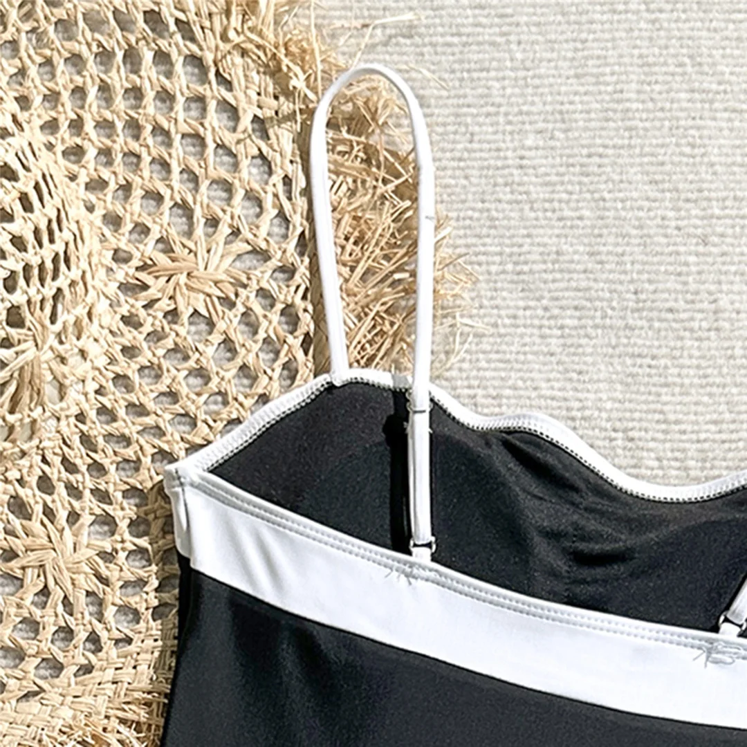Rüschenbesetzter, einteiliger Badeanzug mit Raffungen, Damen-Badebekleidung, Monokini, hoher Beinausschnitt, gepolsterter Badeanzug, Badebekleidung, Modell V7414. – Detail 10