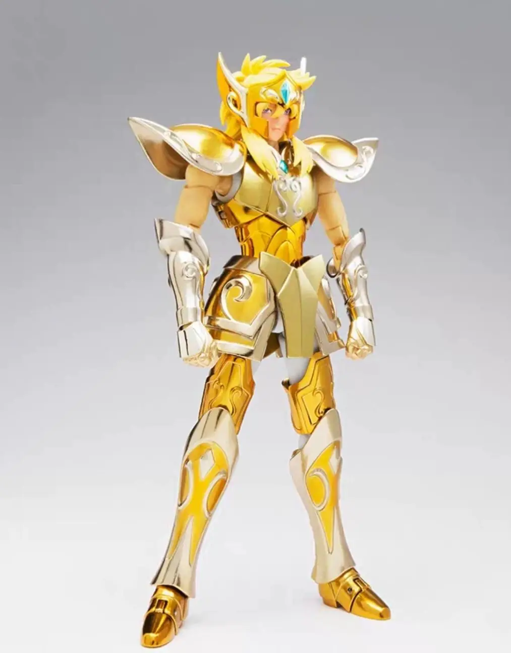 

In Stock Saint Seiya Bandai Saint Clothes Myth EX Gold Aquarius Glacier Collection Gifts Toys Model