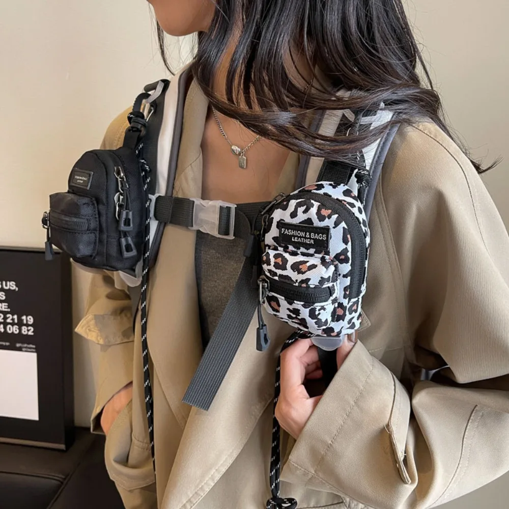 Mini monederos para hombres y mujeres, bolso cruzado para parejas, billeteras portátiles, auriculares, llaves, bolsos de hombro, Hip Hop, informal, combina con todo, lo más nuevo