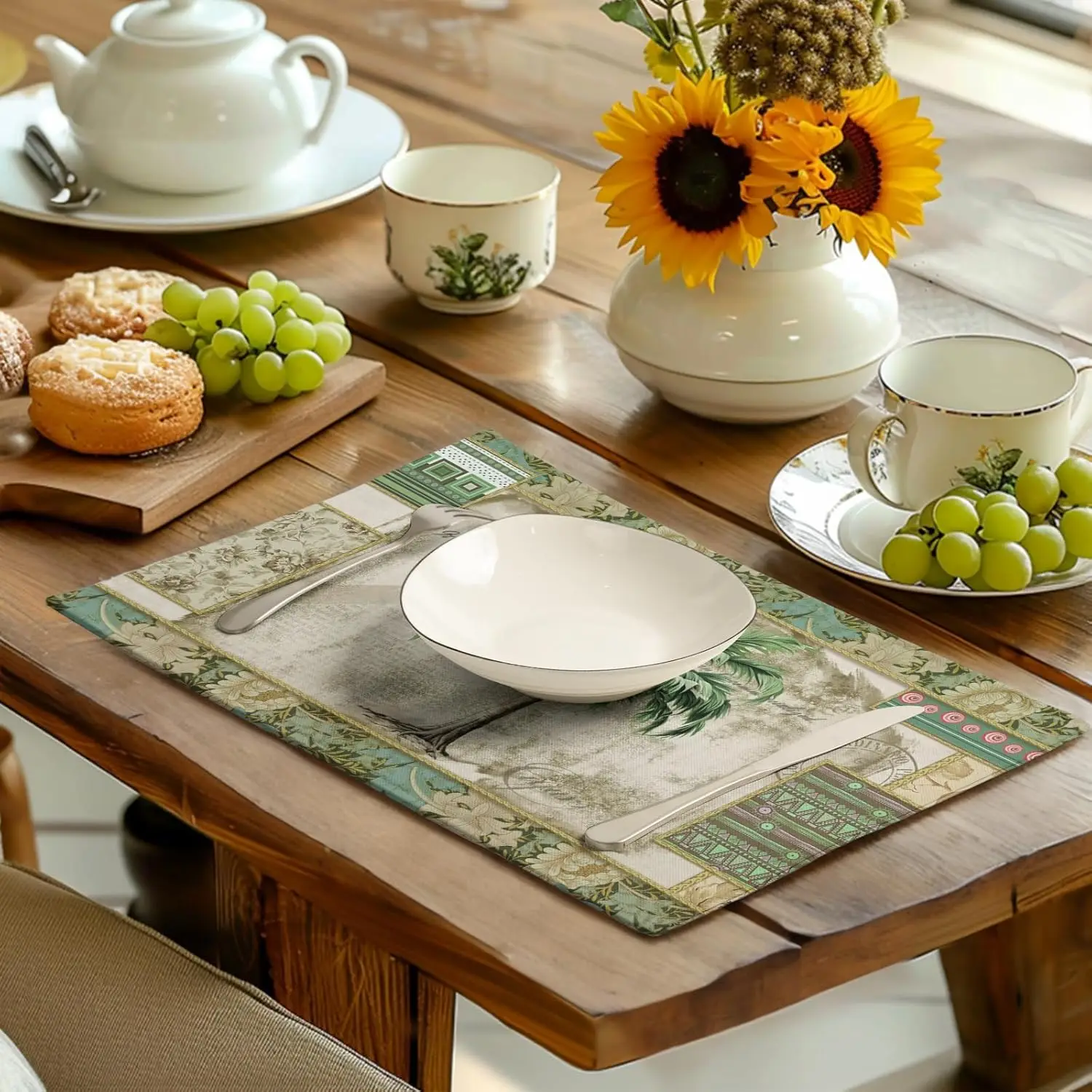 Tropical Palm Tree Placemats Set of 4 Summer Vintage Green Leaf Kitchen Table Mat 12x18 Inch Hawaii Beach Jungle Plant