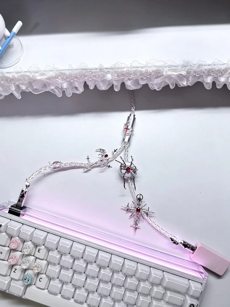 Redemption Theme 1-to-2 Aviator Cable 8k Handmade Custom Magnetic Mechanical Keyboard Decoration Cable Type-c Diy Game Table