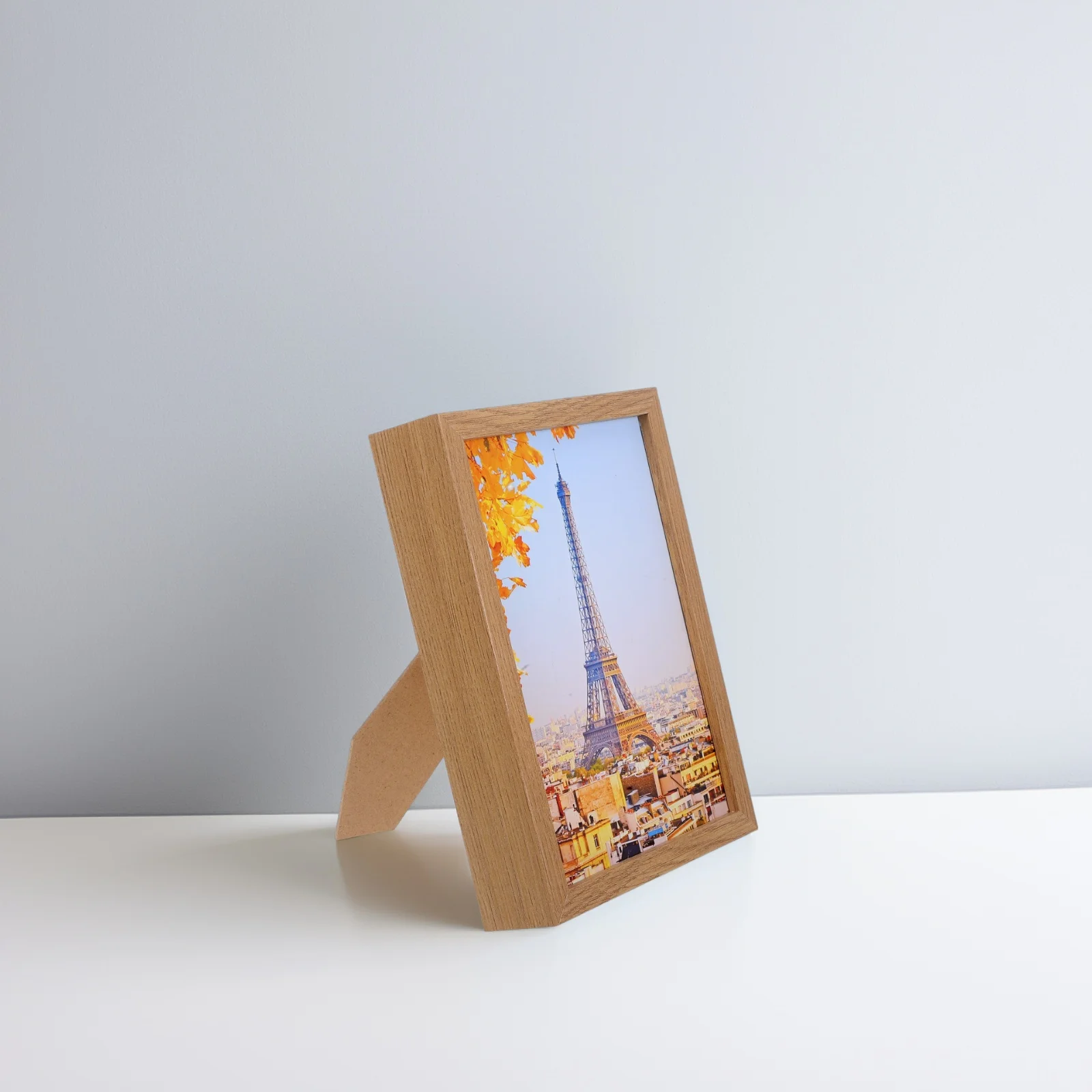 Stylish Picture Frame with Concealed Money Compartment Secure Mini Storage Box for Home Office Travel Keepsake Protection