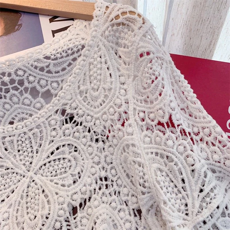 Plus Size Women\'s Fat mm Spring and Summer Lace Openwork Crocheted Shawl Cropped Sleeves Loose Pulloverround Collar Shirt Top